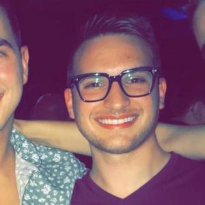 Meet your Posher, Costas